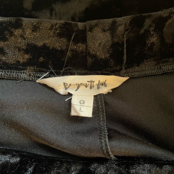 Black Velvet Skater/Circle Skirt - Picture 2 of 3